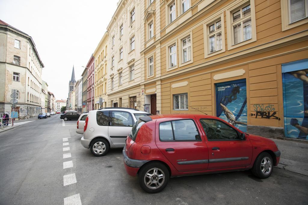 Apartment Comfortable Vlkova Prag